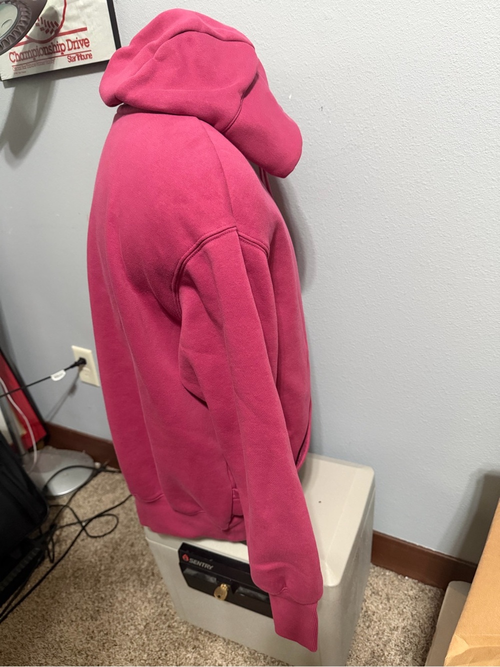 Nike Men's Maroon Pullover Hoodie Sweatshirt - Picture 4 of 5